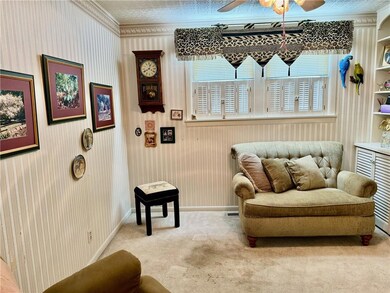 714 N 16th St, Parsons, KS 67357 - photo 5