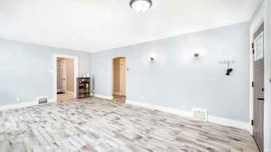 1833 3rd St, Fort Wayne, IN 46808 - photo 6