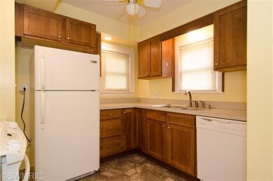 1410 Lake St, Niles, MI 49120 - photo 3