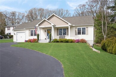 717 Commonwealth Ave, Warwick, RI 02886 - photo 3