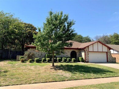 3605 Dover Ln, Bedford, TX 76021 - photo 3