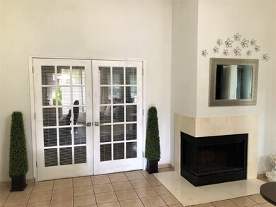 7926 Log Hollow Dr, Houston, TX 77040 - photo 5