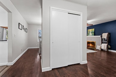 1719 S Perkins St, Appleton, WI 54914 - photo 5