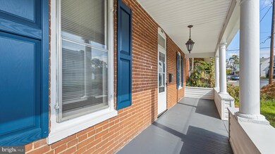 304 S Church St, Waynesboro, PA 17268 - photo 4