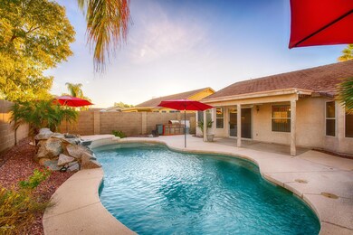 27 10776 W Harmony Ln, Sun City