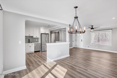 11-Dining Room
