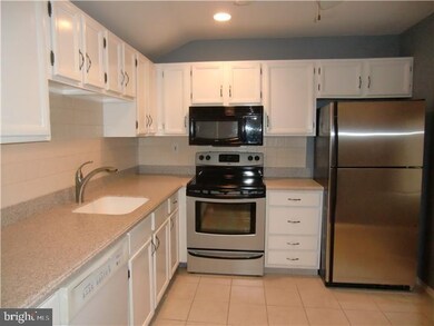 213 Chase Rd, Chesterbrook, PA 19087 - photo 5