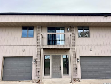 71 Briarstone Ct unit B-6, Mason City, IA 50401 - photo 3