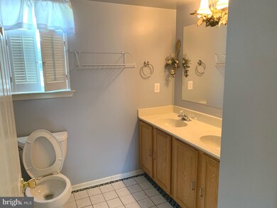 621 3rd St, Beverly, NJ 08010 - photo 4