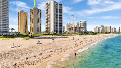 Phoenix Towers Condominium unit A18a, Riviera Beach, FL 33404 - photo 4