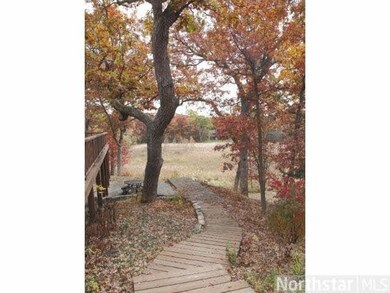 44 Spring Farm Ln, Saint Paul, MN 55127 - photo 2