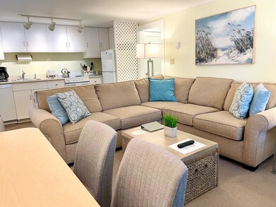 Living Room_Kitchen