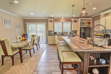 1340 Oakridge Rd, Azle, TX 76020 - photo 6