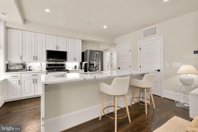 1305 30th St NW unit 202, Washington, DC 20007 - photo 6