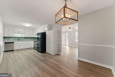 708 Wind Song Trace, Woodstock, GA 30189 - photo 4