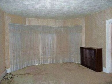 7 Leyden St, Medford, MA 02155 - photo 6