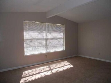 10317 Shannon Place, El Paso, TX 79925 - photo 6