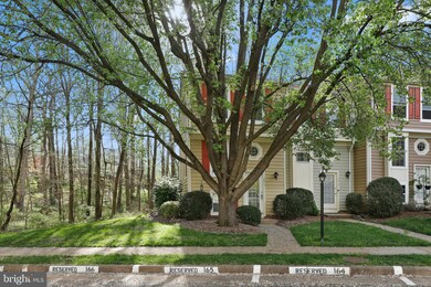 1611 Fieldthorn Dr, Reston, VA 20194 - photo 3