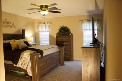 612 Castlefin Ct, Statesville, NC 28625 - photo 7