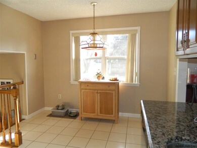 9 Riesling Rd, Schenectady, NY 12309 - photo 5