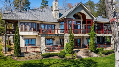 Fabulous outdoor space on two levels