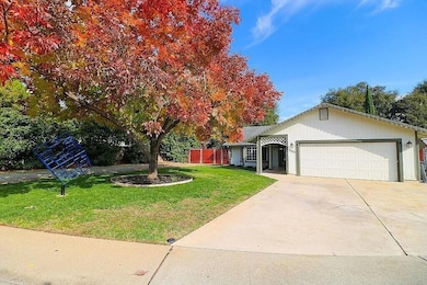 3527 Adams Ln, Redding, CA 96002 - photo 2