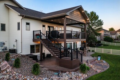 807 Saddle Ridge Rd-7