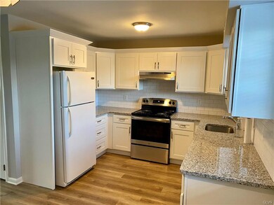 2221 Grove St unit 1W, Allentown, PA 18104 - photo 3