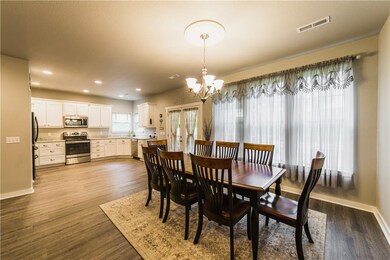 48 Overton Dr, Bella Vista, AR 72714 - photo 7