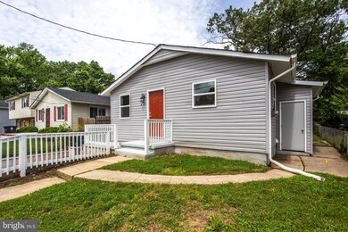 819 Clovis Ave, Capitol Heights, MD 20743 - photo 7