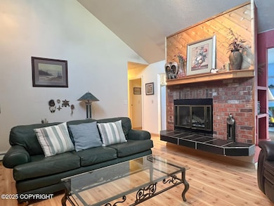 5703 Jennifer Cir, Anchorage, AK 99504 - photo 2