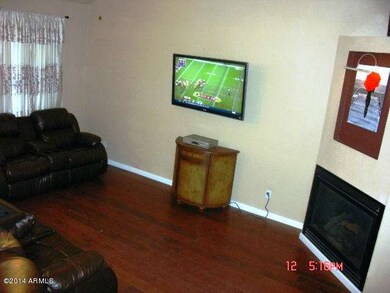 Livingroom Fireplace