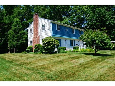 61 Estrell Dr, Riverside, RI 02915 - photo 2