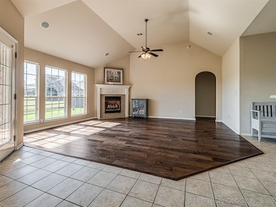 124 W 126th St S, Jenks, OK 74037 - photo 6