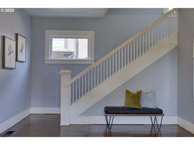 229 N Shaver St, Portland, OR 97227 - photo 4