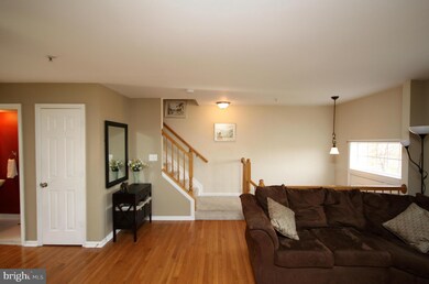 1353 Stoneleigh Ct unit 204, Stoney Beach, MD 21226 - photo 3