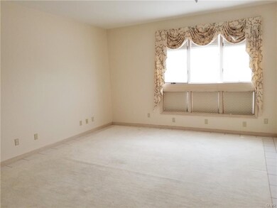1415 E Pennsylvania St unit 2nd floor, Allentown, PA 18109 - photo 5