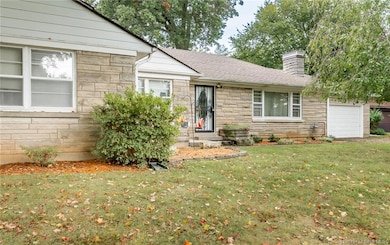 83 Forest Dr, Jeffersonville, IN 47130 - photo 3