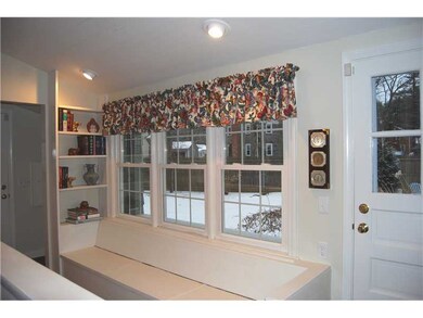 3 Briarwood Dr, Barrington, RI 02806 - photo 5