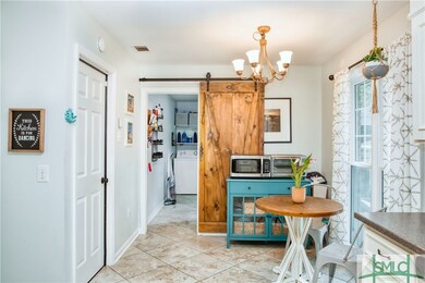 117 Chatsworth Rd, Savannah, GA 31410 - photo 6