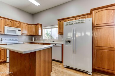 17200 W Bell Rd unit 1425, Surprise, AZ 85374 - photo 7