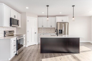 Includes stainless steel appliance package.