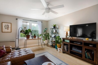 14 Twin Oaks Terrace, South Burlington, VT 05403 - photo 7