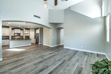 5018 S Stonecreek Blvd, Gilbert, AZ 85298 - photo 7