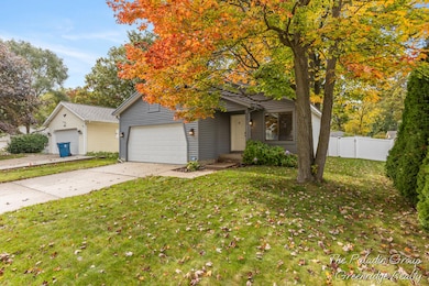 5571 Osborne Ave SE, Grand Rapids, MI 49548 - photo 2