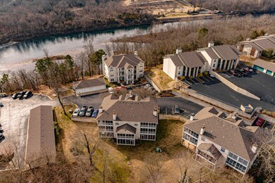 149TheBluffsBldg36Unit6Branson-3