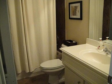 6031 Lynwood Banks Ln, Houston, TX 77092 - photo 3