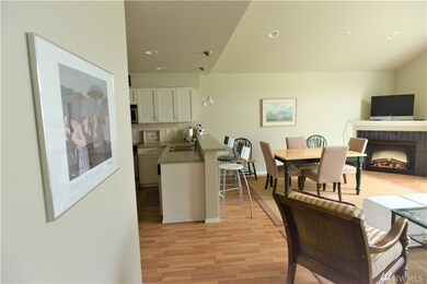 1726 Edwards Dr unit 10, Point Roberts, WA 98281 - photo 6