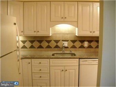 10509 Valley Forge Cir, King of Prussia, PA 19406 - photo 3