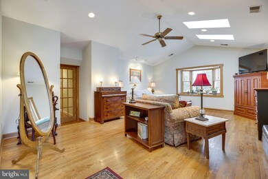 43538 Emerald Ln, Chantilly, VA 20152 - photo 3